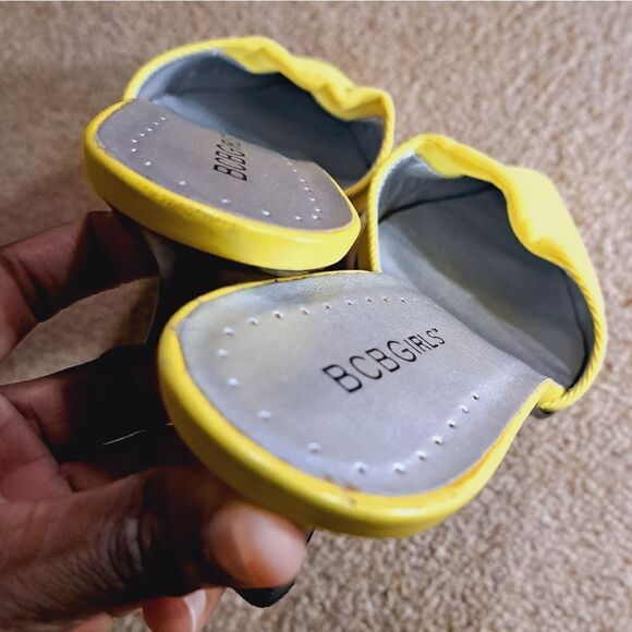 BCBGirls    - Picture 13 of 14